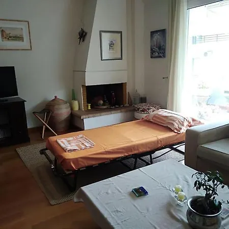 Modern Flat In 나플리오