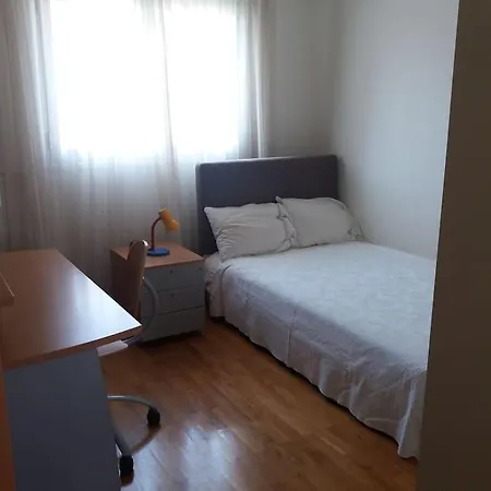 Apartment Modern Flat In *